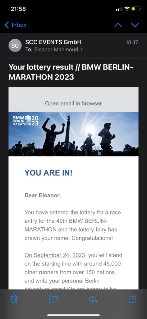 Email on someone's mobile phone showing the Berlin Marathon lottery result